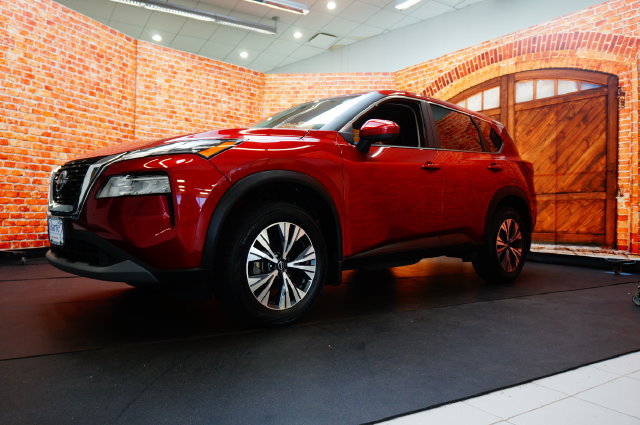 Certified 2023 Nissan Rogue SV AWD/4WD image 2