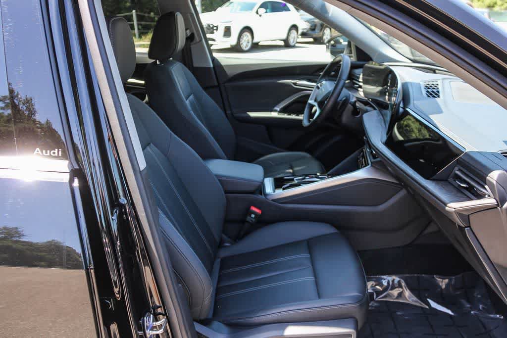 Used 2025 Audi Q5 Premium Plus w/ Premium Plus AWD/4WD image 18