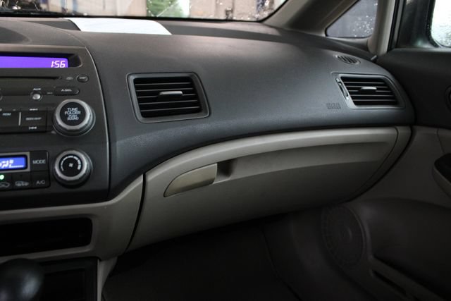 Used 2010 Honda Civic Hybrid Sedan image 17