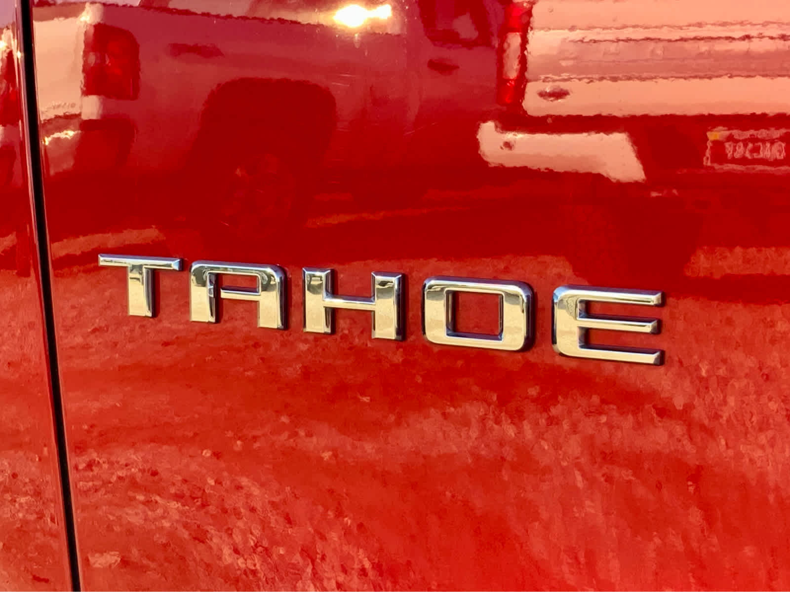 Certified 2025 Chevrolet Tahoe LS image 18