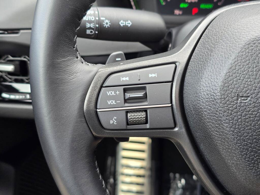 Used 2024 Honda Accord Sport image 30