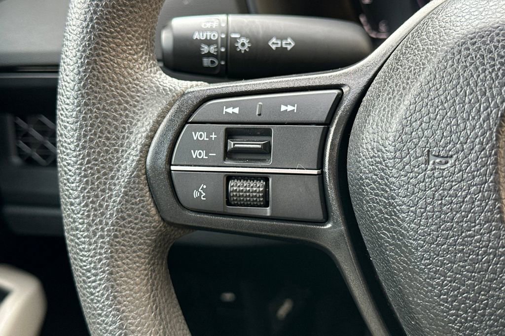 Used 2024 Honda Accord EX image 25