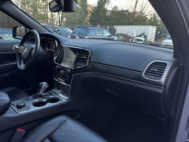 Used 2021 Jeep Grand Cherokee Limited image 22