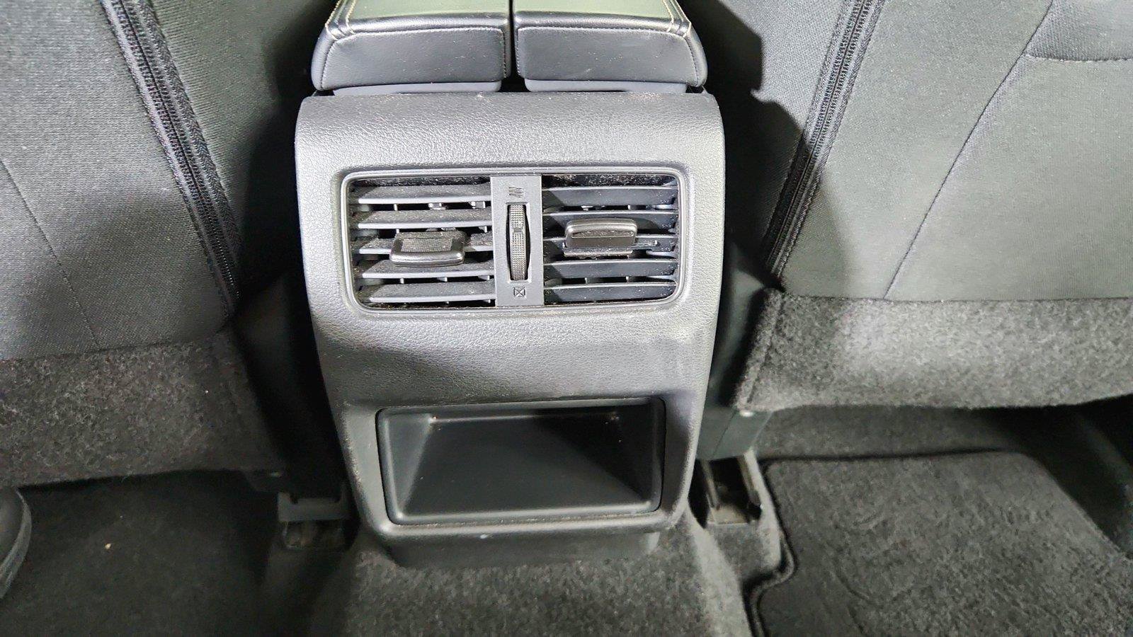 Used 2024 Nissan Rogue S AWD/4WD image 21