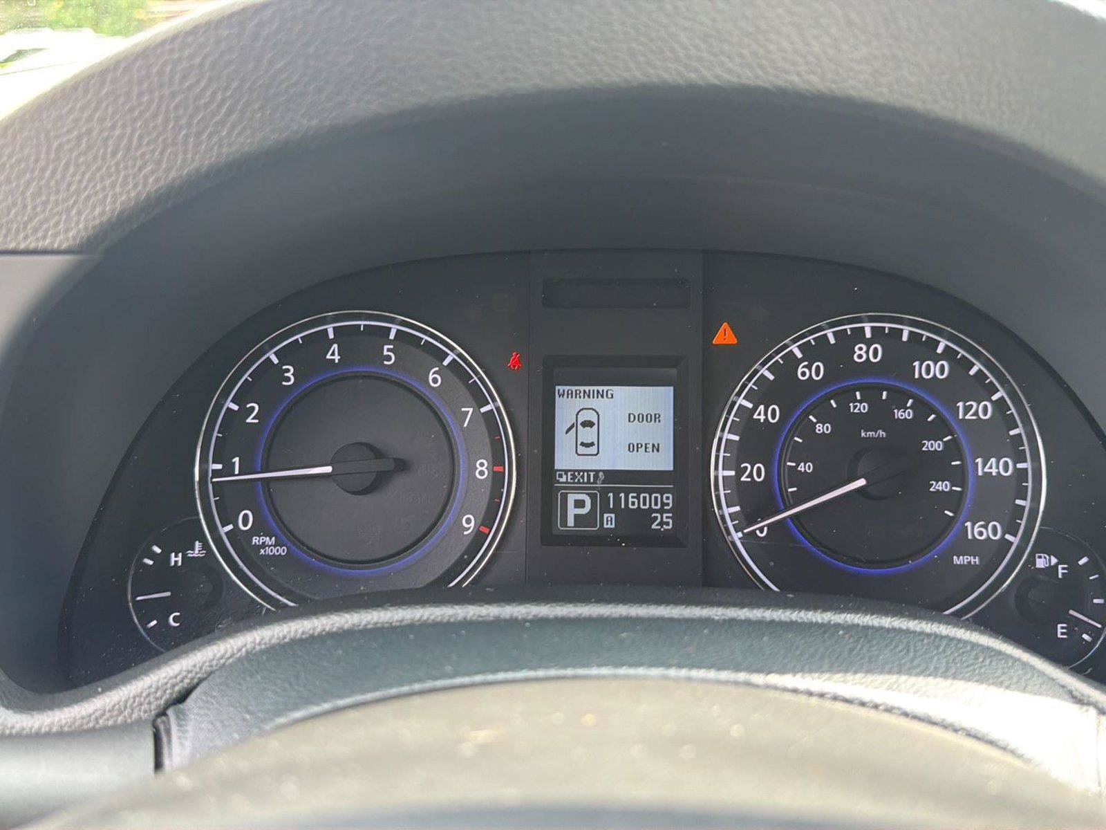 Used 2010 INFINITI G37 Journey w/ Sport Pkg RWD image 14