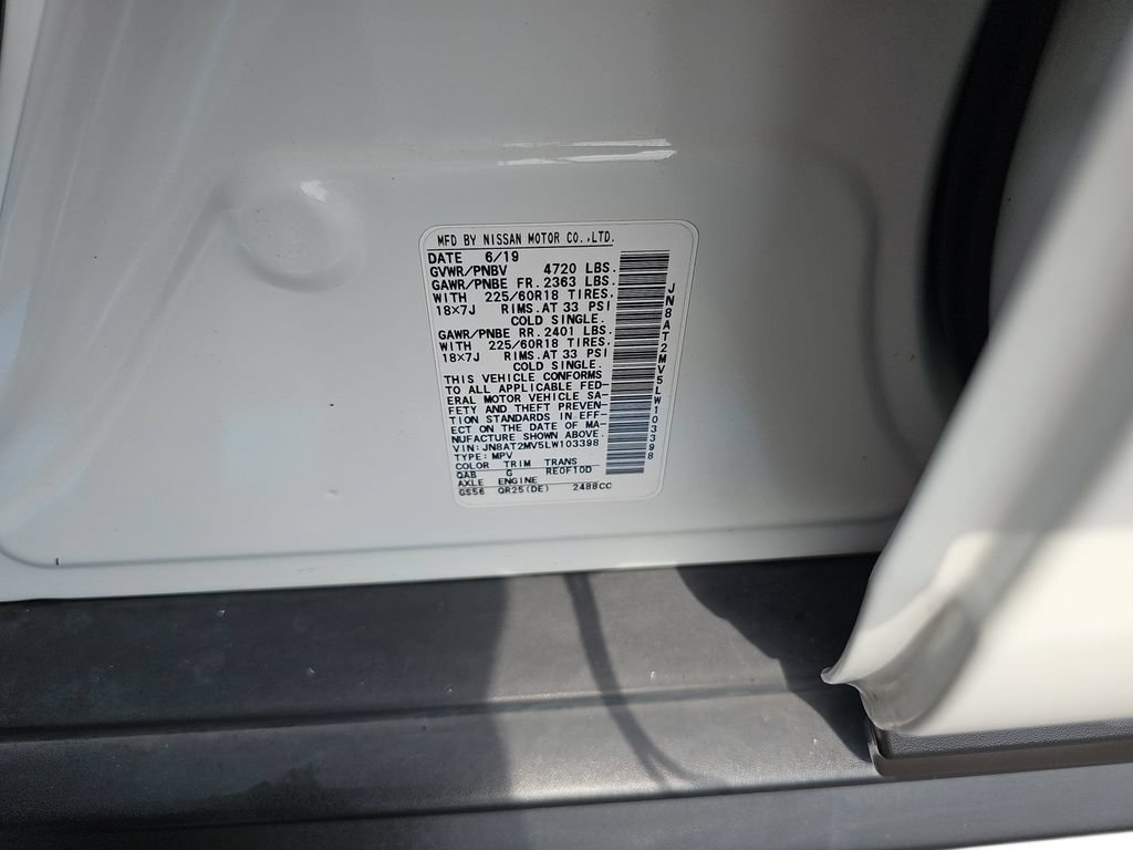 Used 2020 Nissan Rogue SV w/ Premium Package AWD/4WD image 32