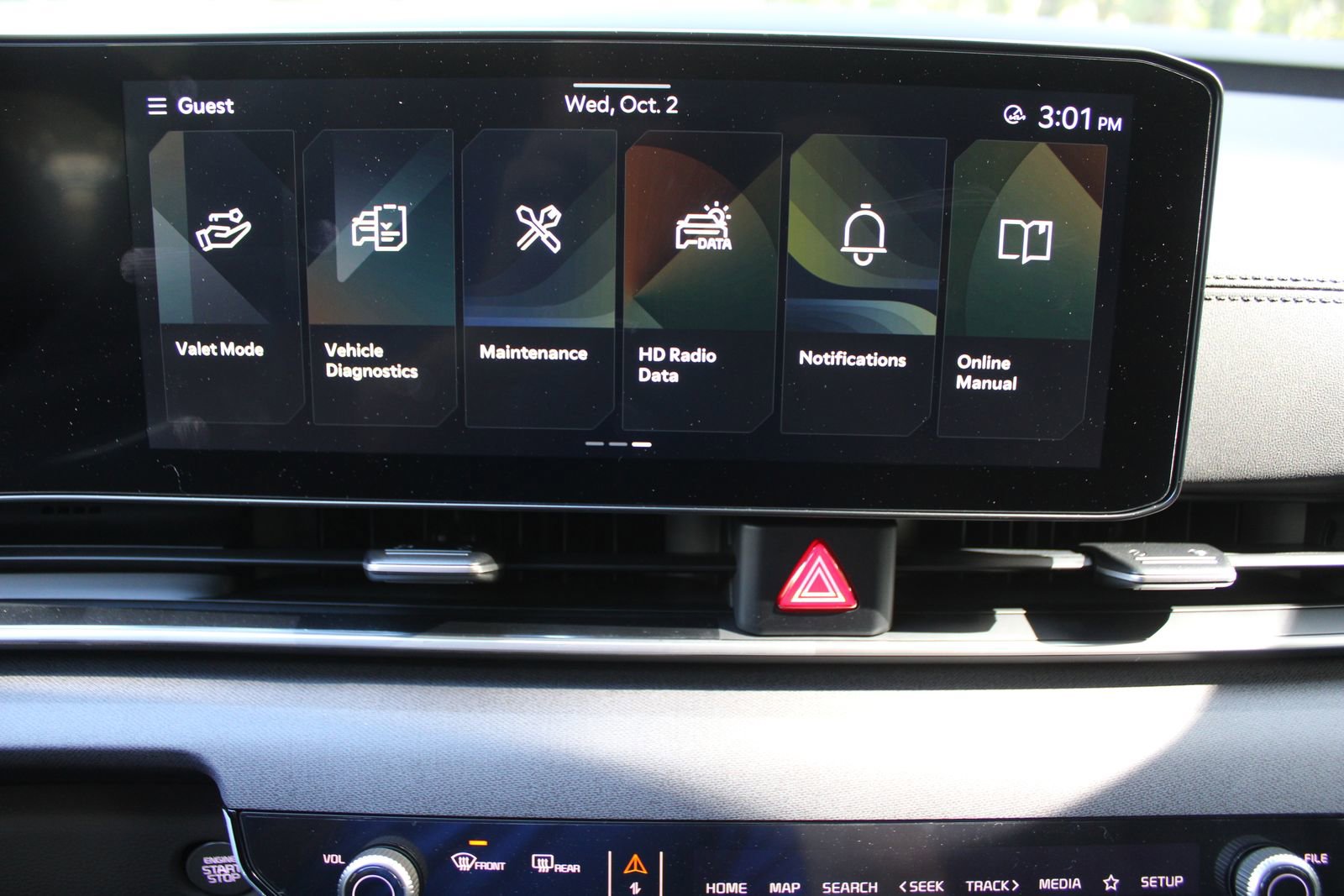 New 2026 Kia Carnival EX image 50