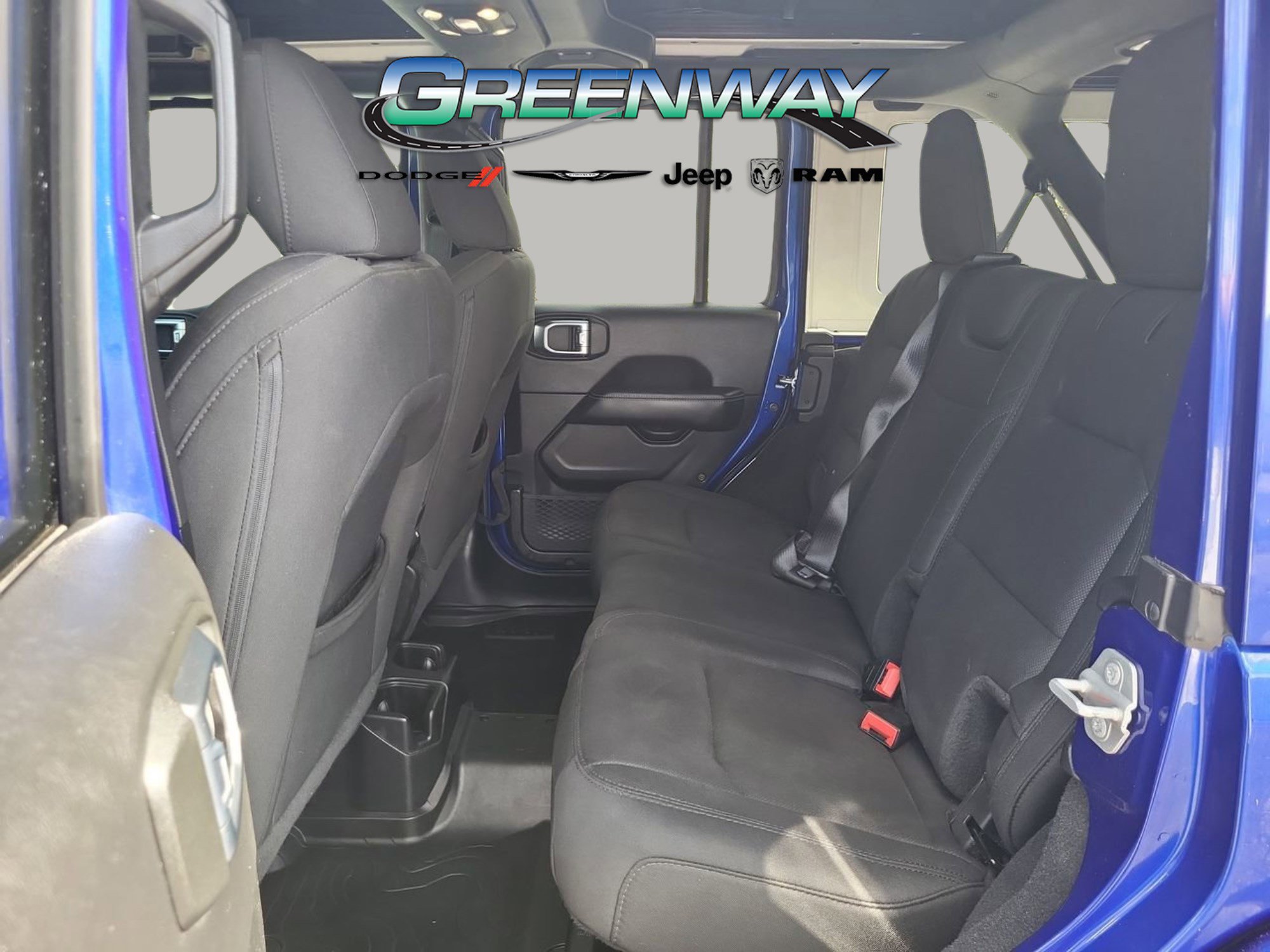 Used 2020 Jeep Wrangler Unlimited Sahara image 15