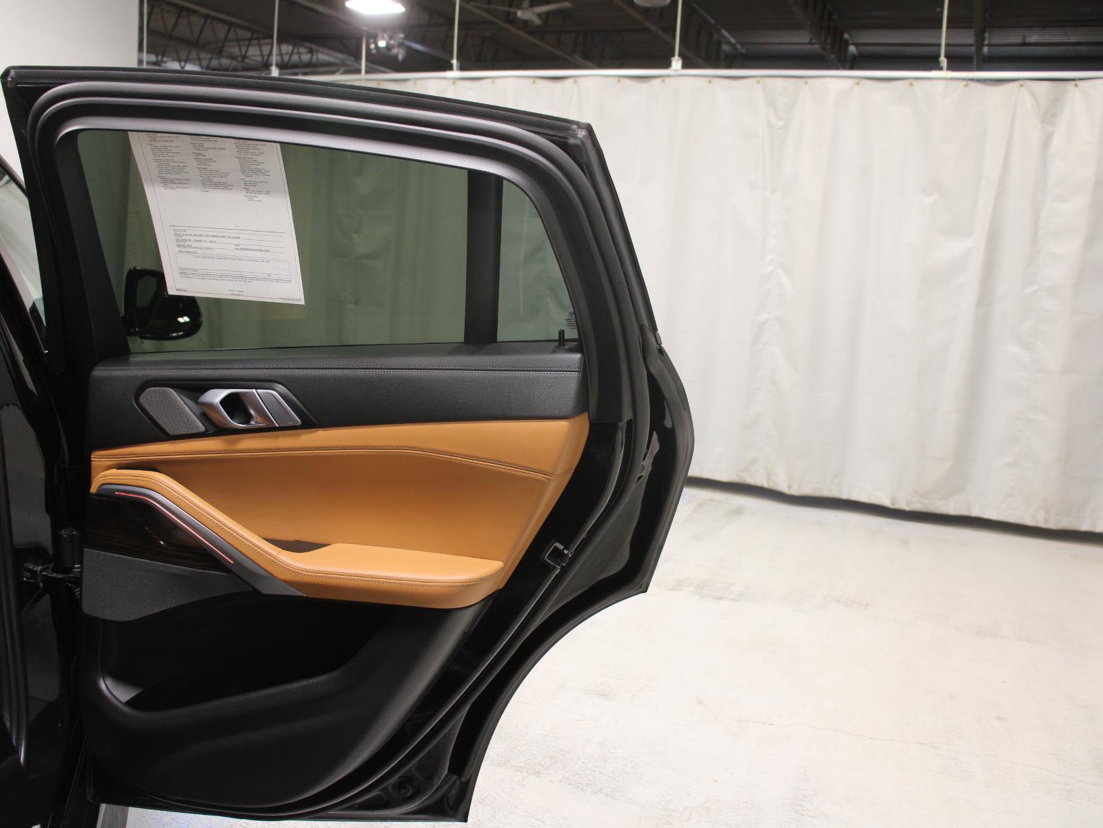 Certified 2023 BMW X6 xDrive40i w/ M Sport Package image 24