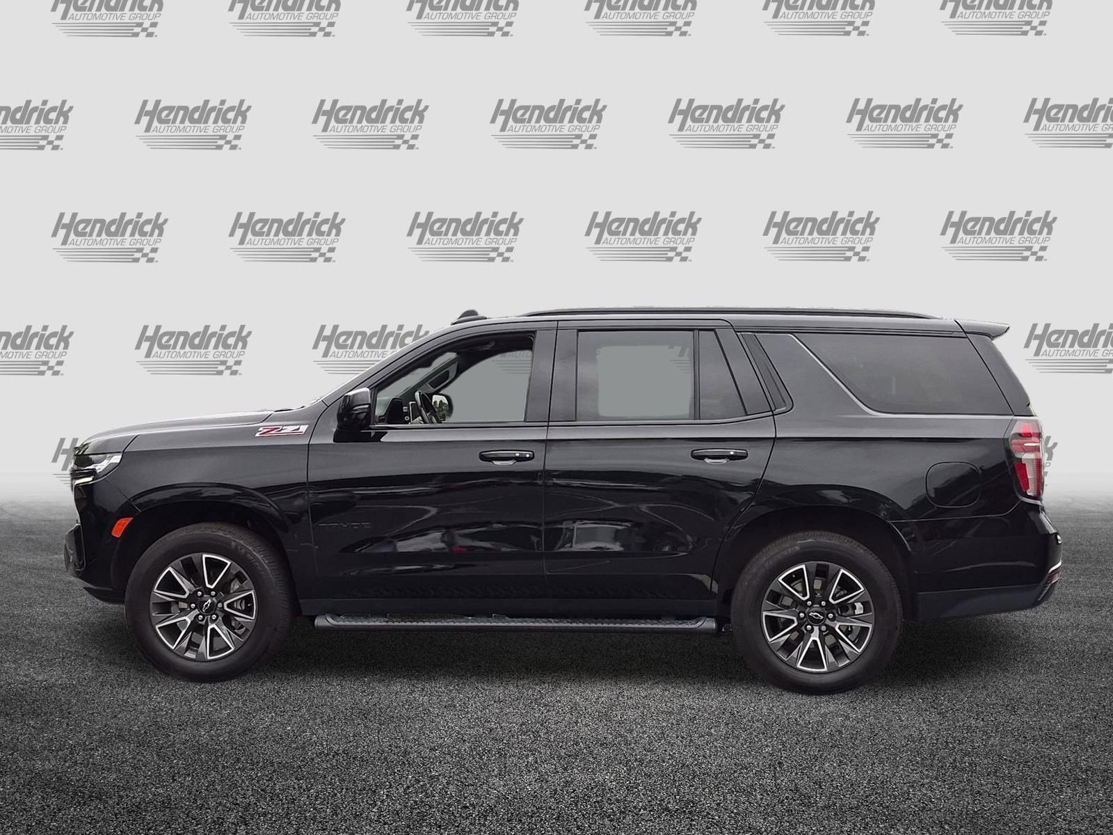 Used 2023 Chevrolet Tahoe Z71 w/ Luxury Package AWD/4WD image 7