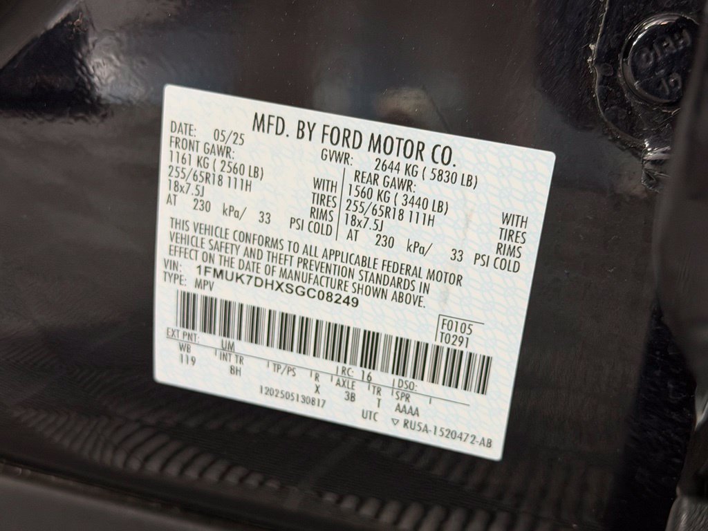 Used 2025 Ford Explorer Active RWD image 24