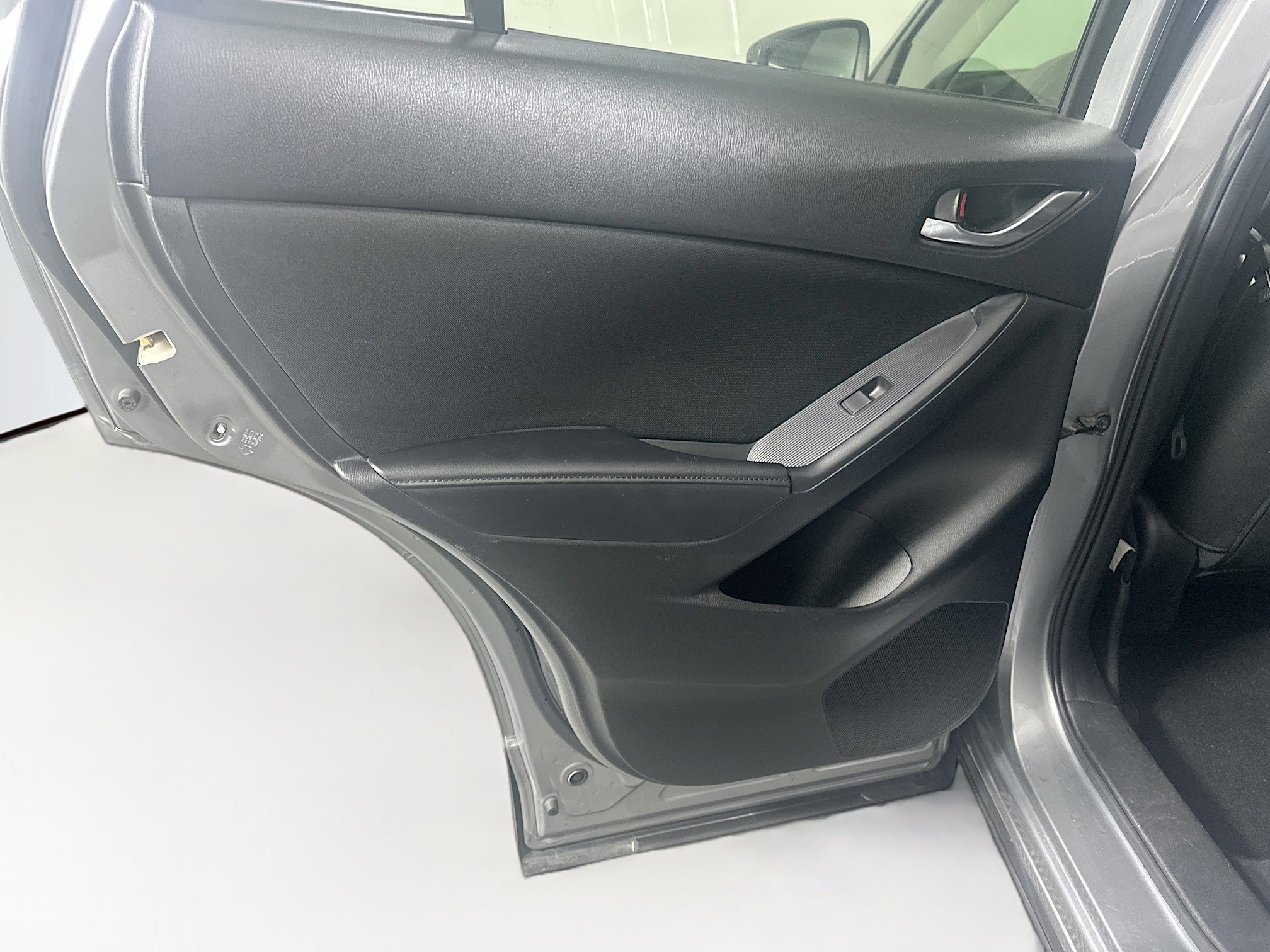 Used 2015 MAZDA CX-5 Touring w/ Bose/Moonroof Package FWD image 28