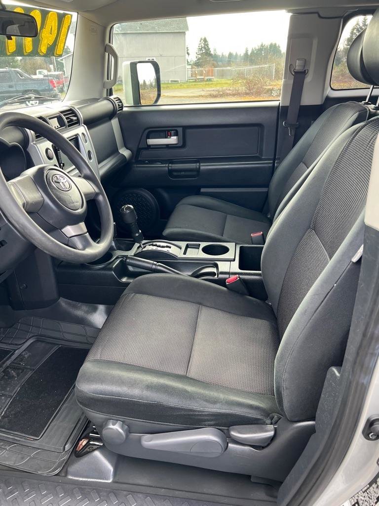 Used 2008 Toyota FJ Cruiser 4WD image 46