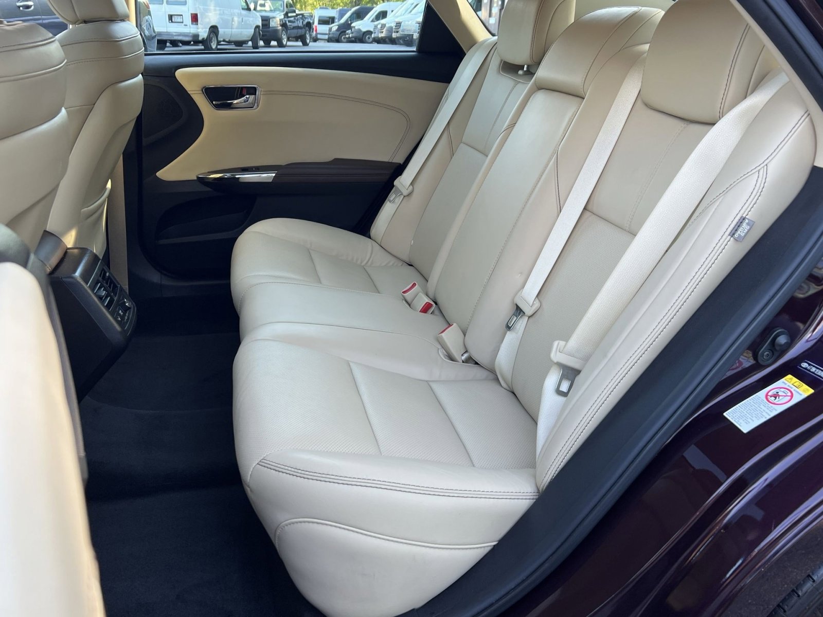 Used 2017 Toyota Avalon Limited FWD image 29