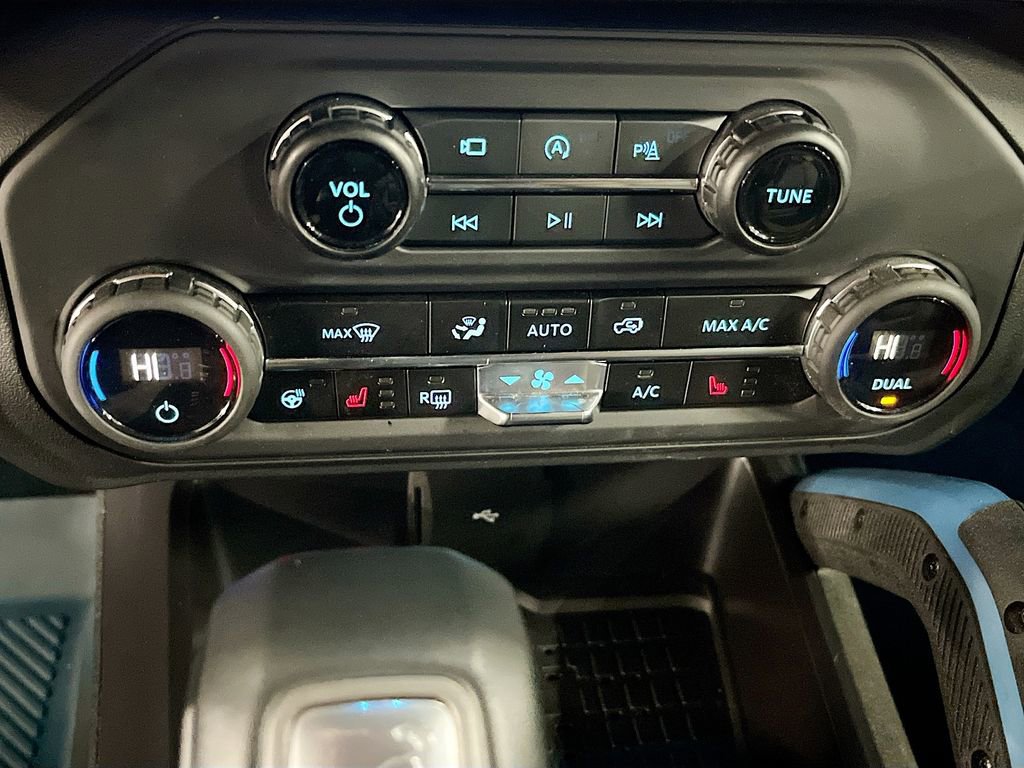 Used 2024 Ford Bronco Wildtrak image 20