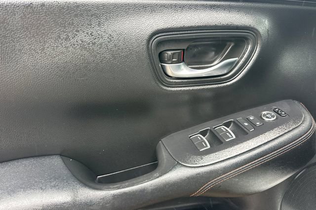 Used 2024 Honda HR-V Sport image 12