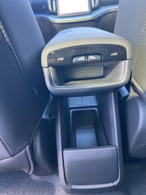 New 2026 Volvo EX30 Plus w/ Protection Package image 26