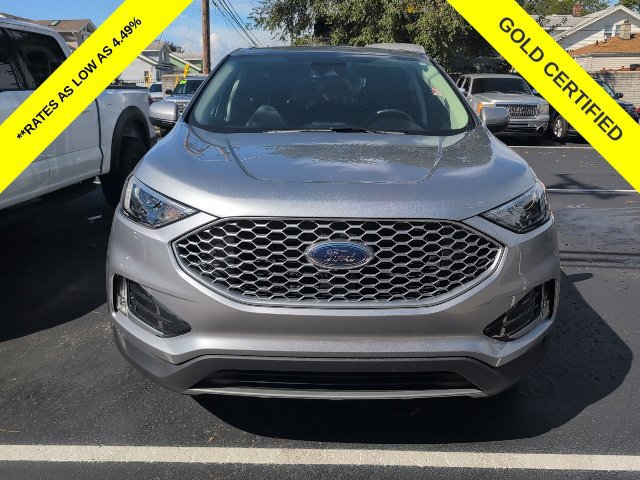Certified 2024 Ford Edge SEL w/ Convenience Package AWD/4WD image 2