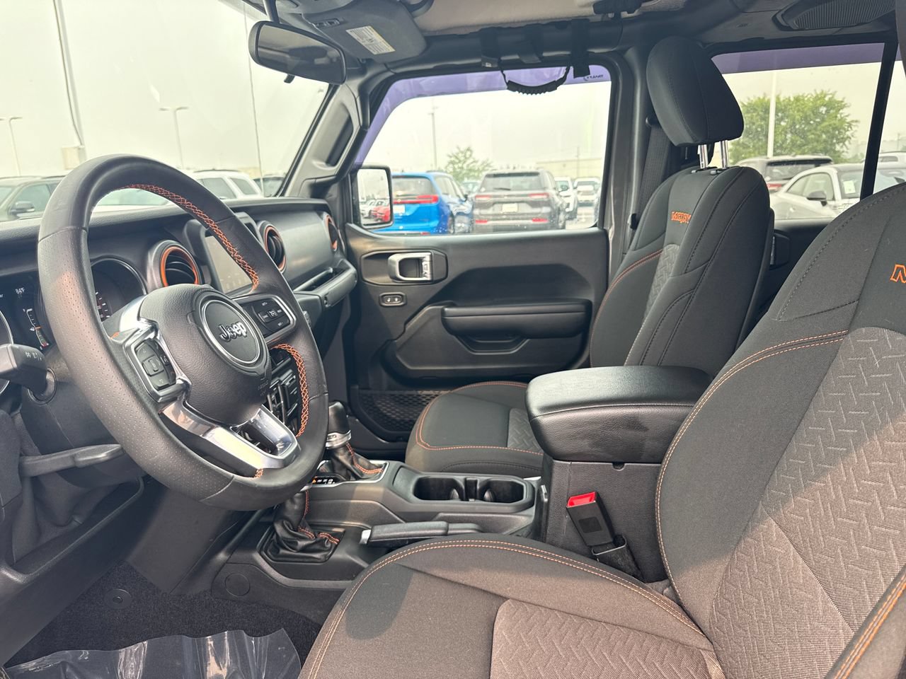 Used 2020 Jeep Gladiator Mojave w/ Cold Weather Group AWD/4WD image 12