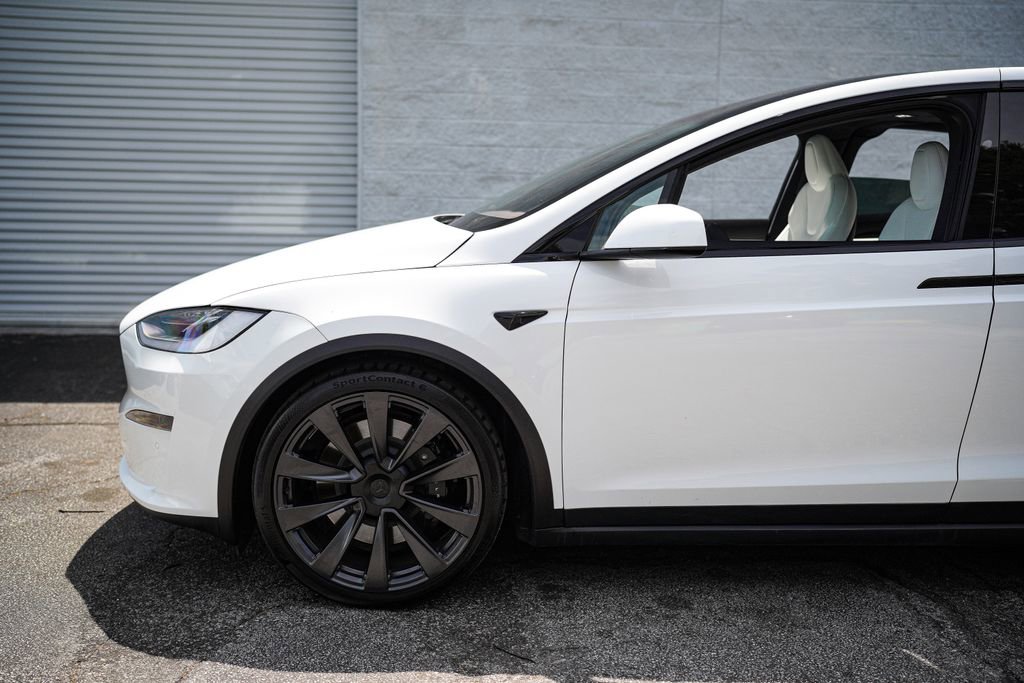 Used 2022 Tesla Model X Plaid AWD/4WD image 11