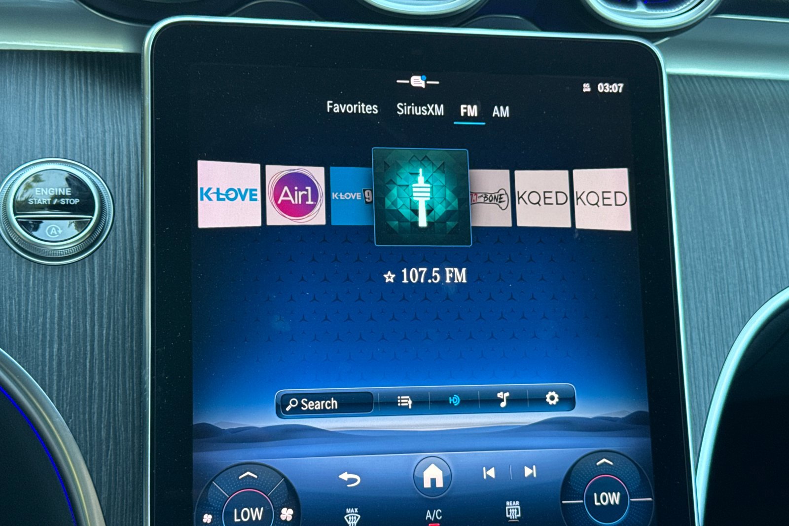 New 2025 Mercedes-Benz C 300 Sedan image 20