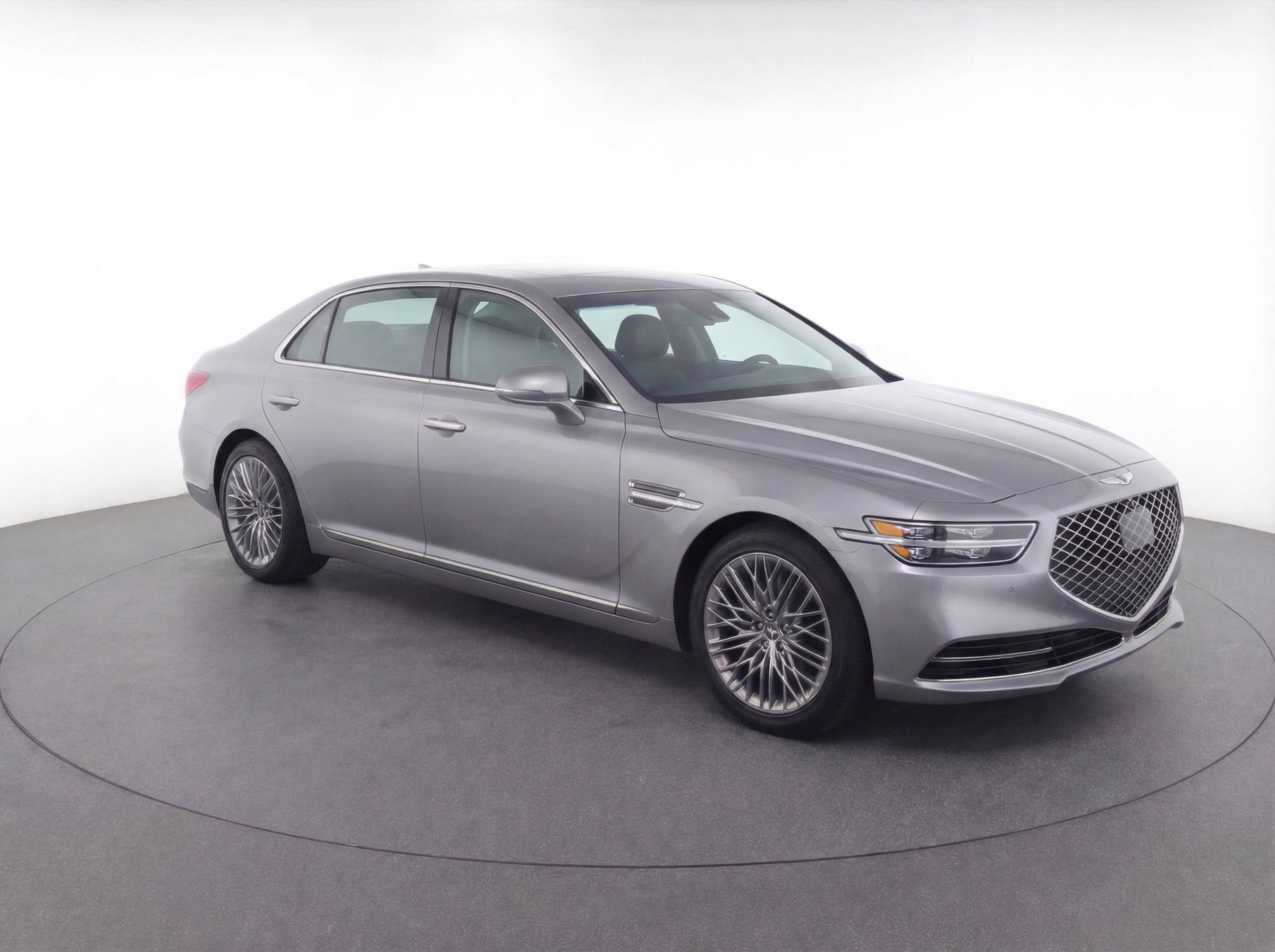 Used 2021 Genesis G90 5.0 Ultimate image 2