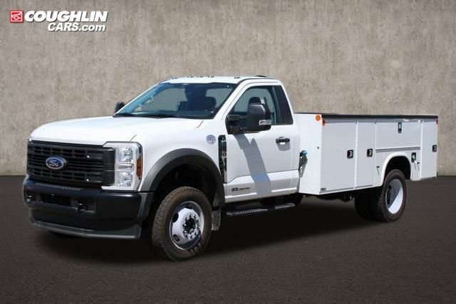 New 2024 Ford F550 4x4 Regular Cab Super Duty image 6