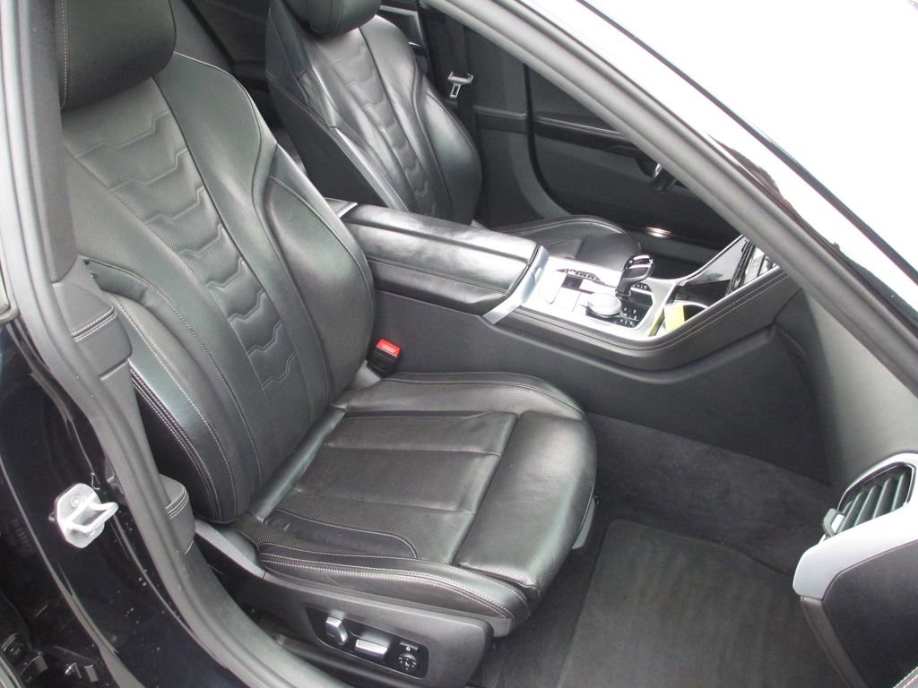 Used 2023 BMW 840i Gran Coupe w/ Comfort Seating Package image 22