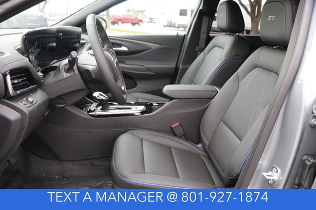 New 2026 Buick Envista Sport Touring w/ Convenience I Package FWD image 16