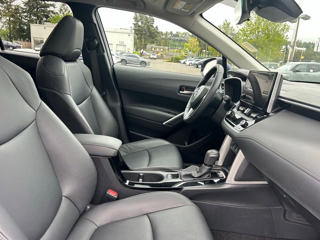 Certified 2024 Toyota Corolla Cross XLE w/ Convenience Package AWD/4WD image 16