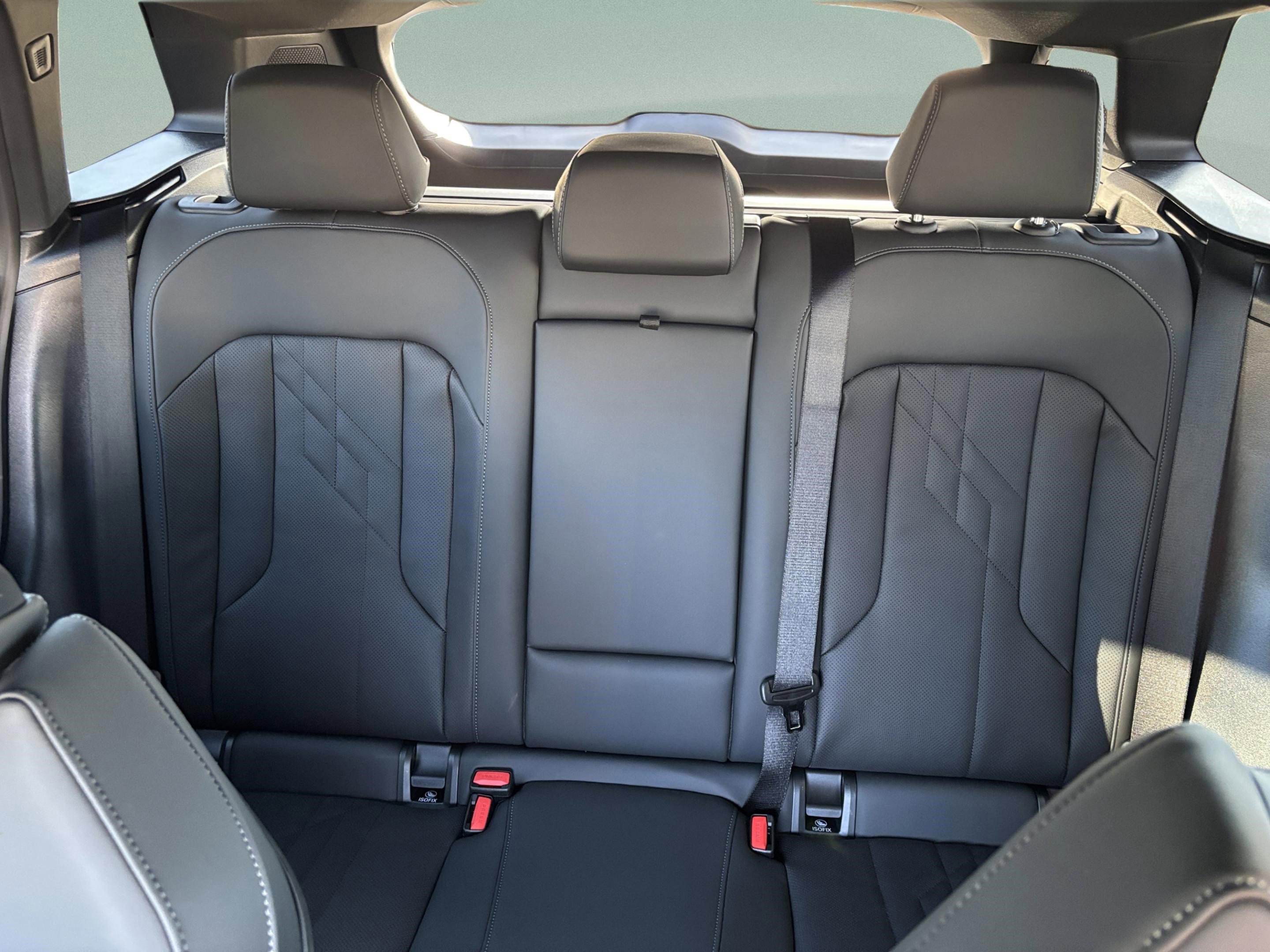 Used 2026 BMW X3 xDrive30 w/ M Sport Package image 23