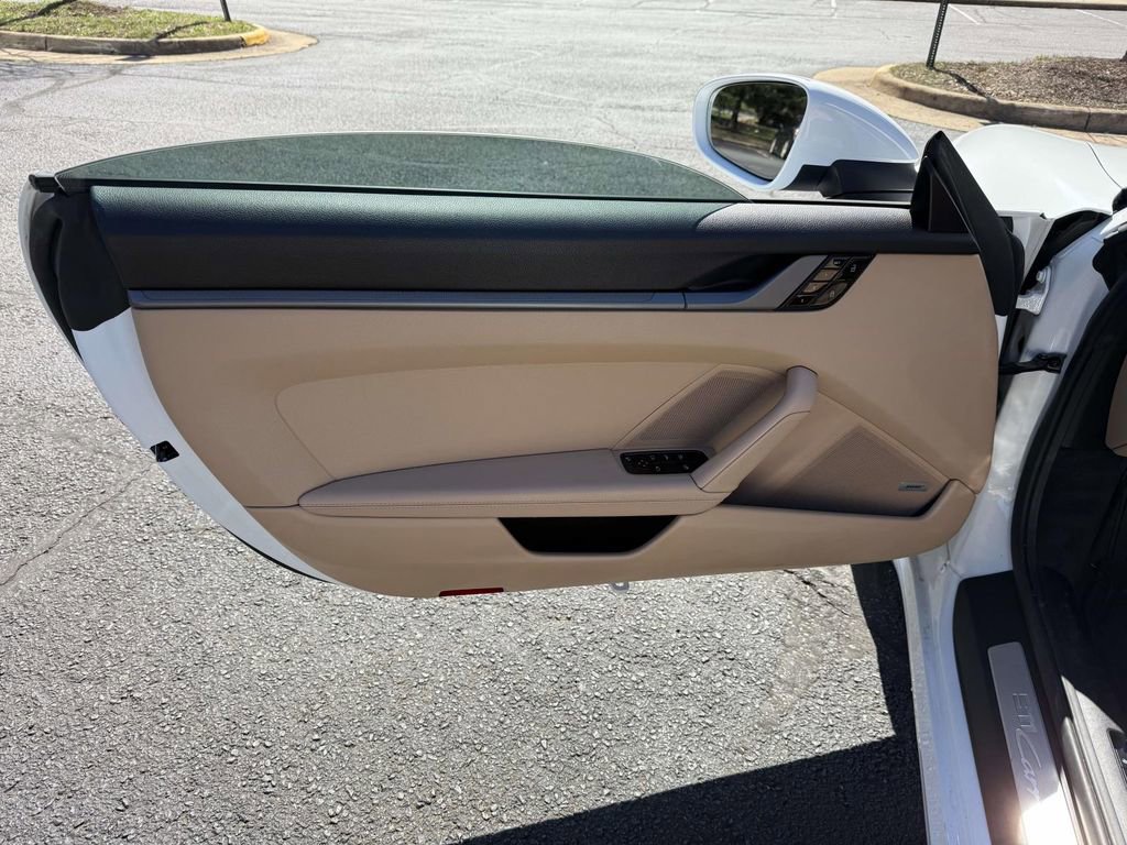 Used 2020 Porsche 911 Carrera image 13