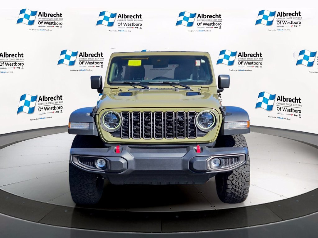 Used 2025 Jeep Wrangler Unlimited Rubicon AWD/4WD image 8