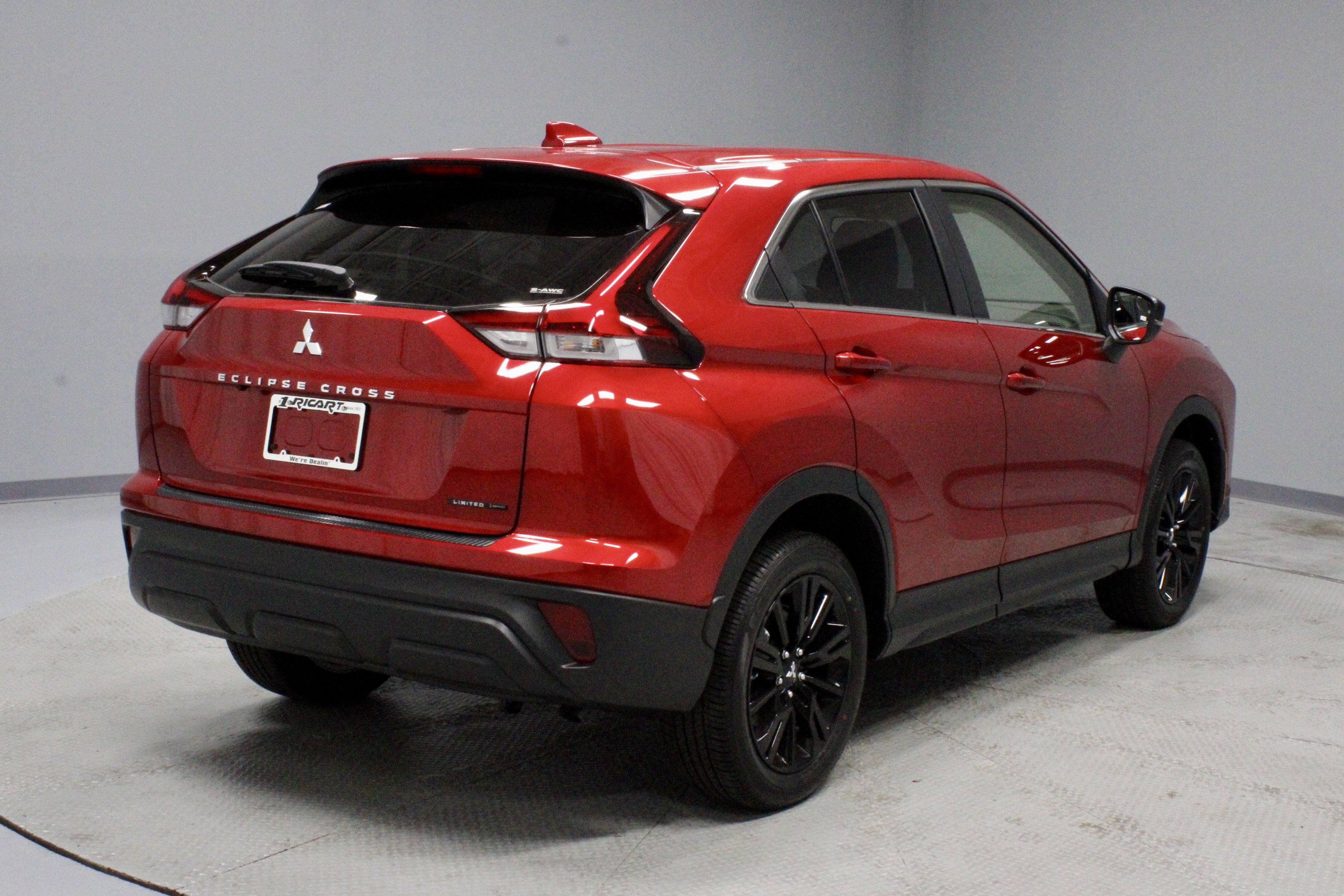 New 2026 Mitsubishi Eclipse Cross LE image 8