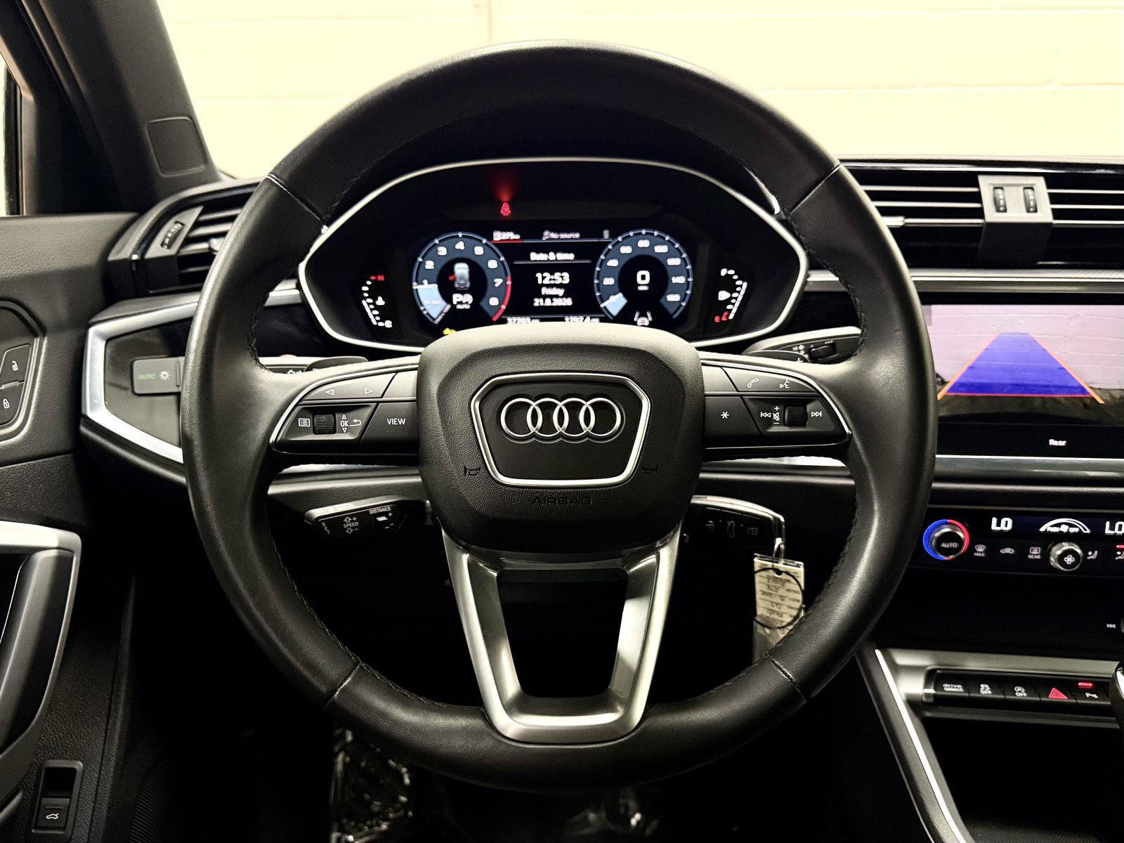 Used 2025 Audi Q3 2.0T Premium AWD/4WD image 23