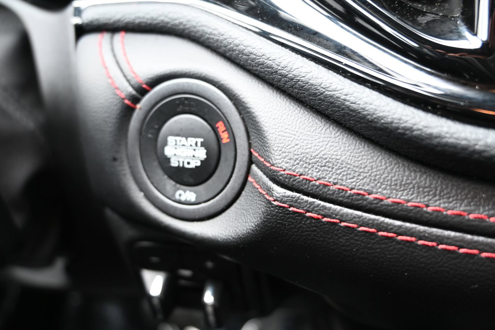 Used 2024 Dodge Durango GT image 15