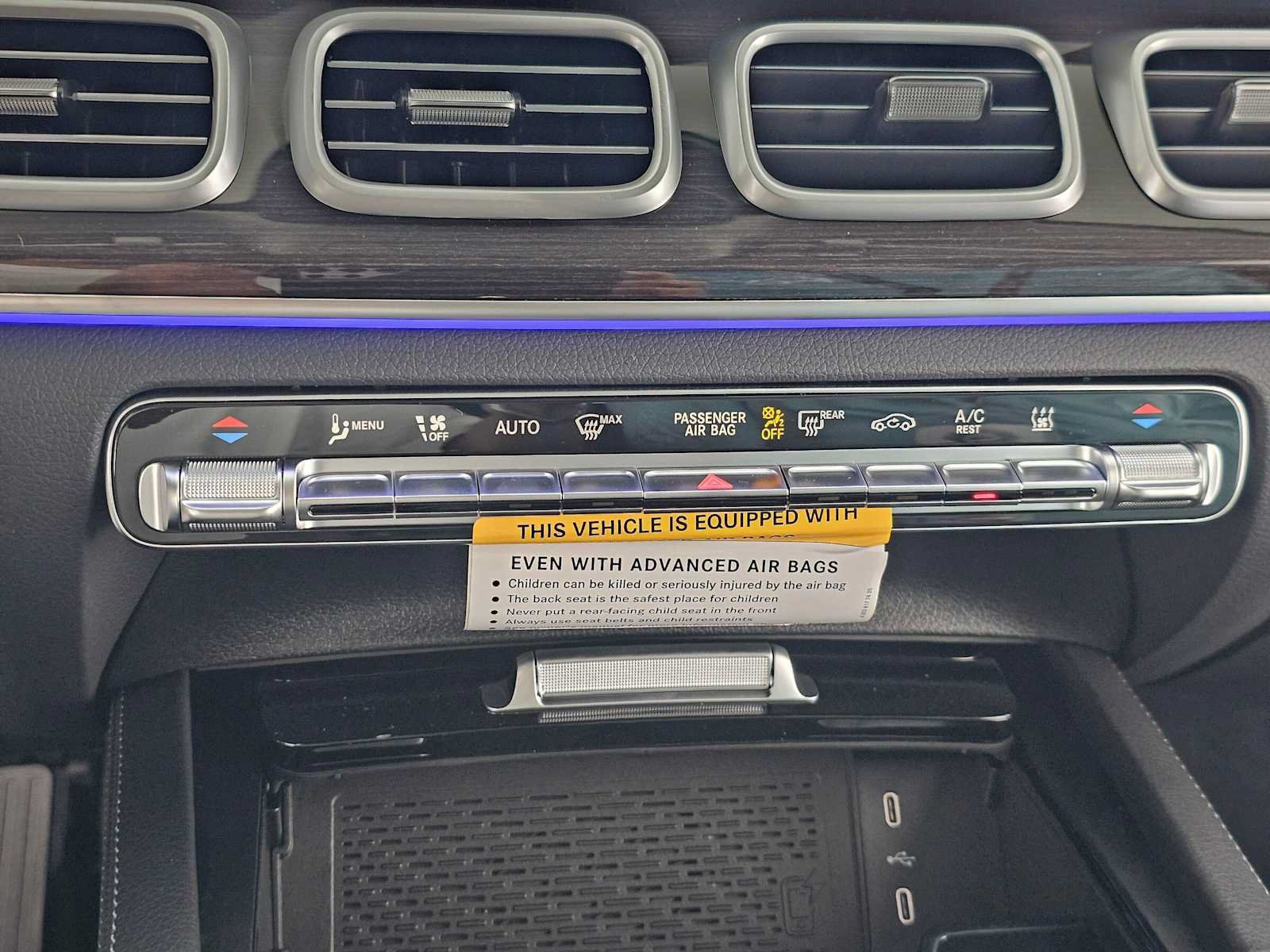 New 2026 Mercedes-Benz GLE 450e 4MATIC image 28