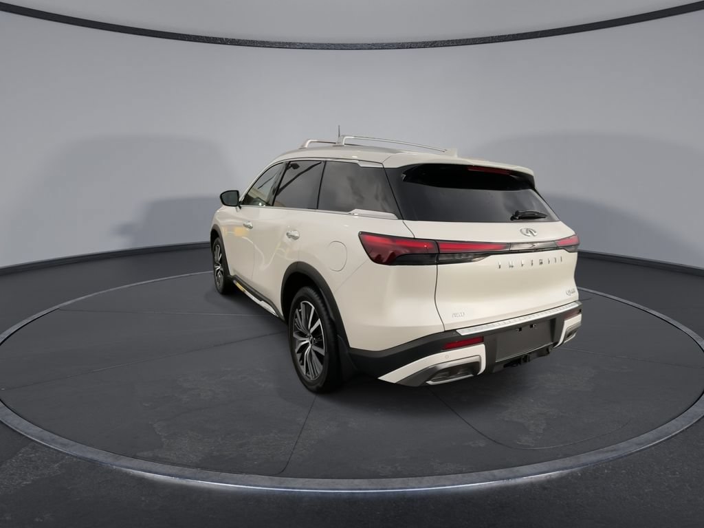 Used 2023 INFINITI QX60 Sensory w/ Vision Package AWD/4WD image 6