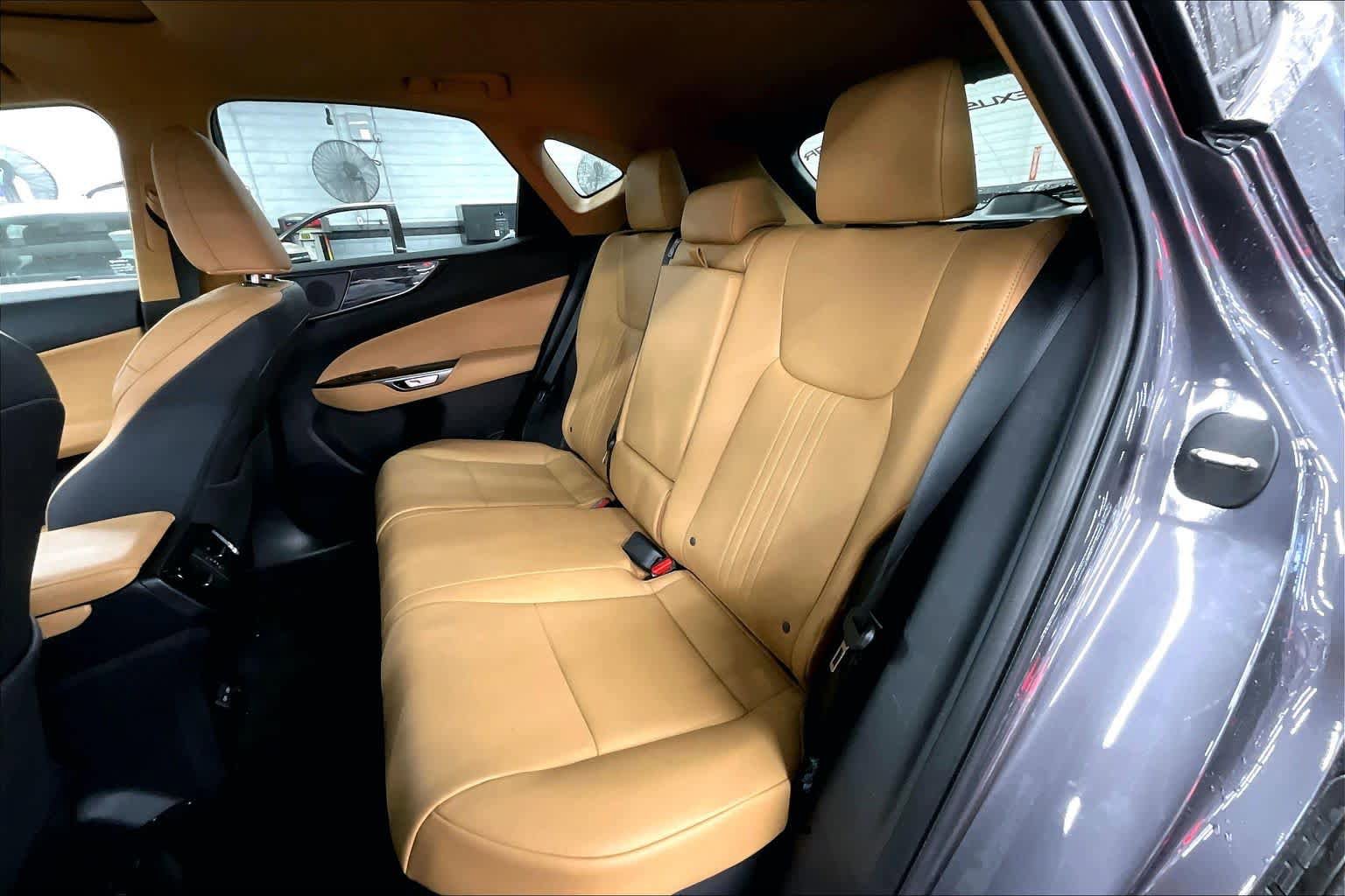 Used 2025 Lexus NX 350h AWD w/ Cold Area Package image 19