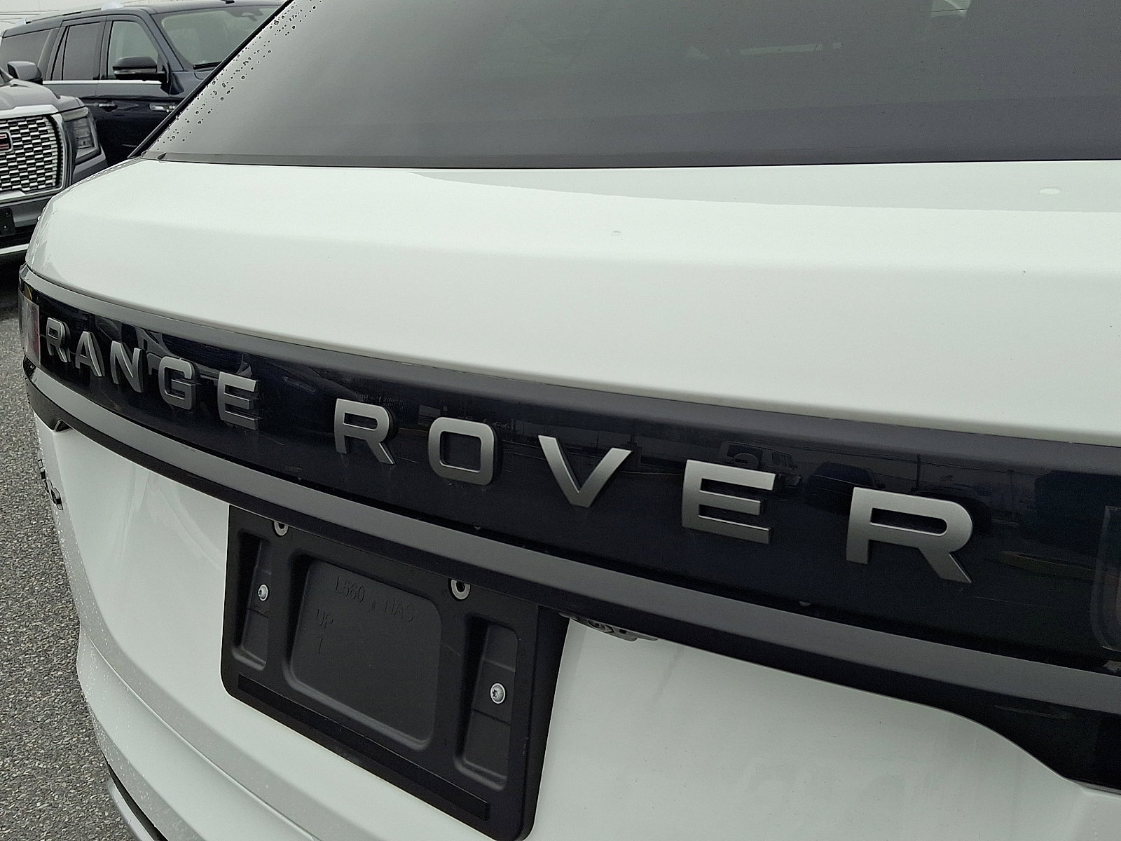Used 2025 Land Rover Range Rover Velar S AWD/4WD image 30