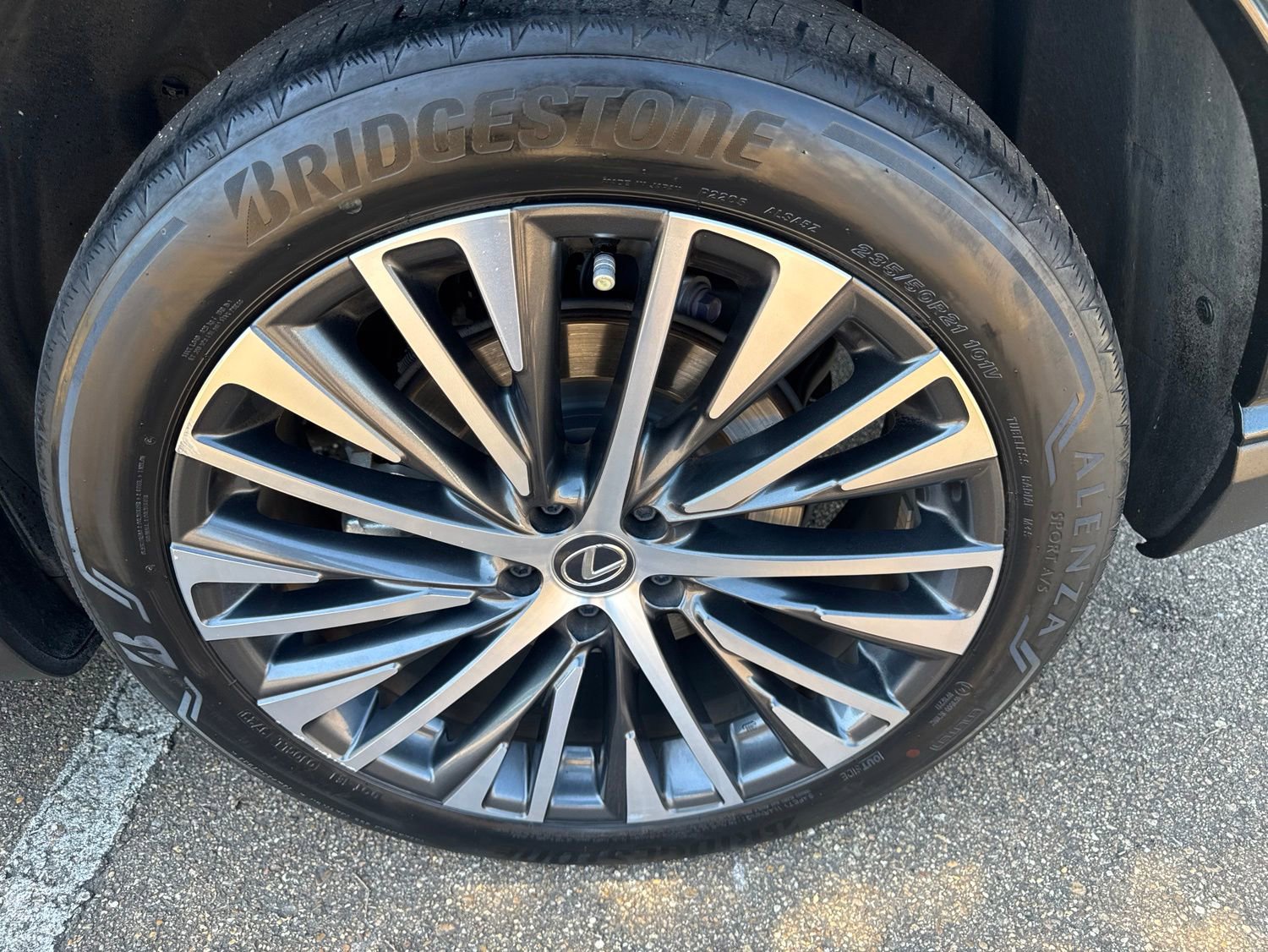 Used 2024 Lexus RX 350 Premium w/ Cold Area Package FWD image 10