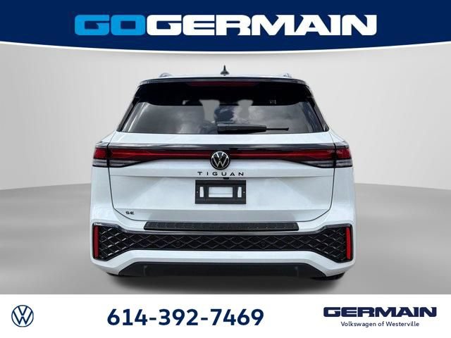 New 2026 Volkswagen Tiguan SE R-Line FWD image 9