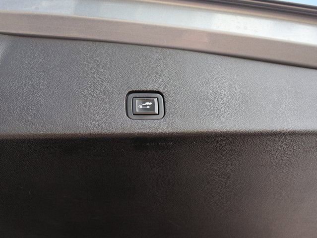 Certified 2020 Cadillac XT6 Premium Luxury image 24