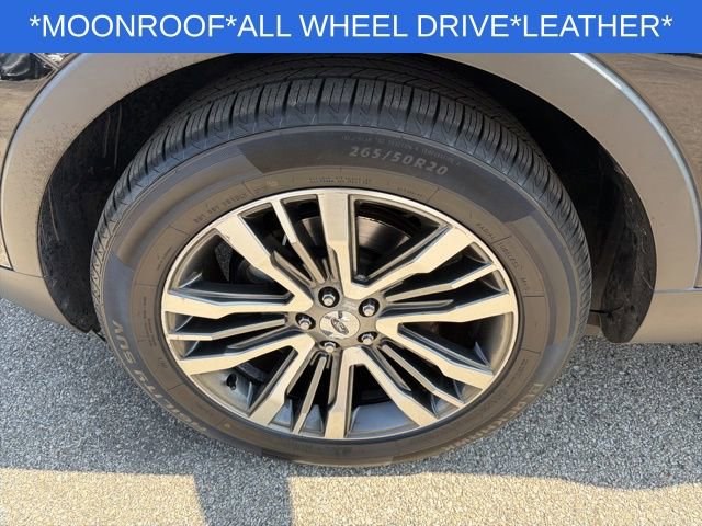 Used 2017 Ford Explorer Platinum image 19