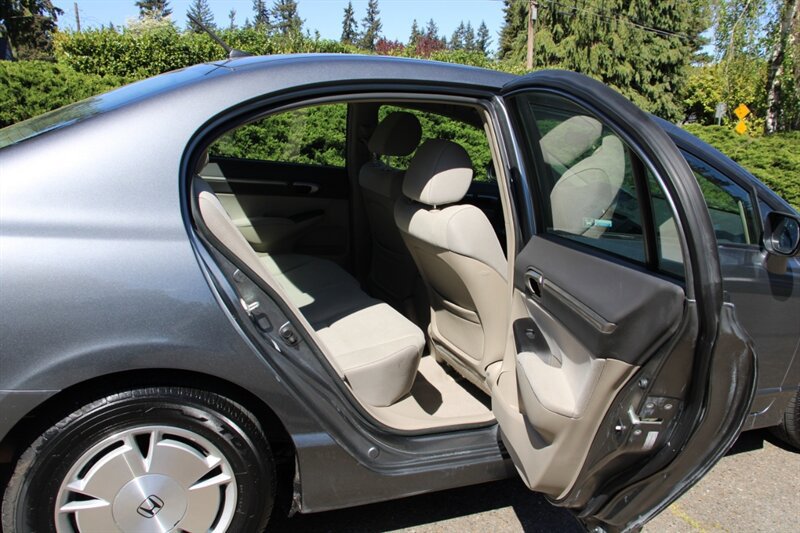 Used 2009 Honda Civic Hybrid Sedan image 6