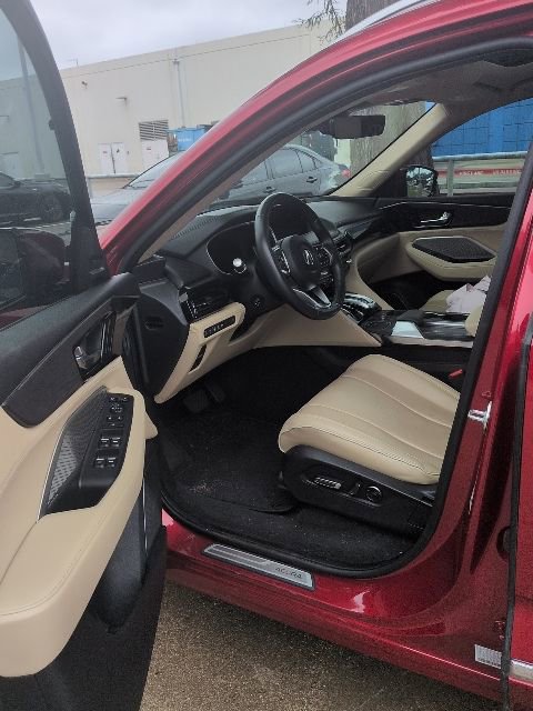 Used 2023 Acura MDX SH-AWD w/ Advance Package image 9