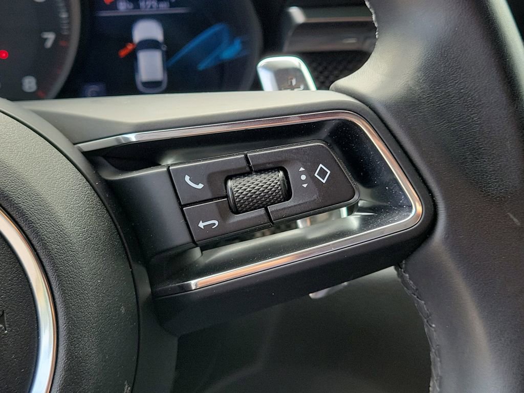 Certified 2022 Porsche Macan GTS AWD/4WD image 39