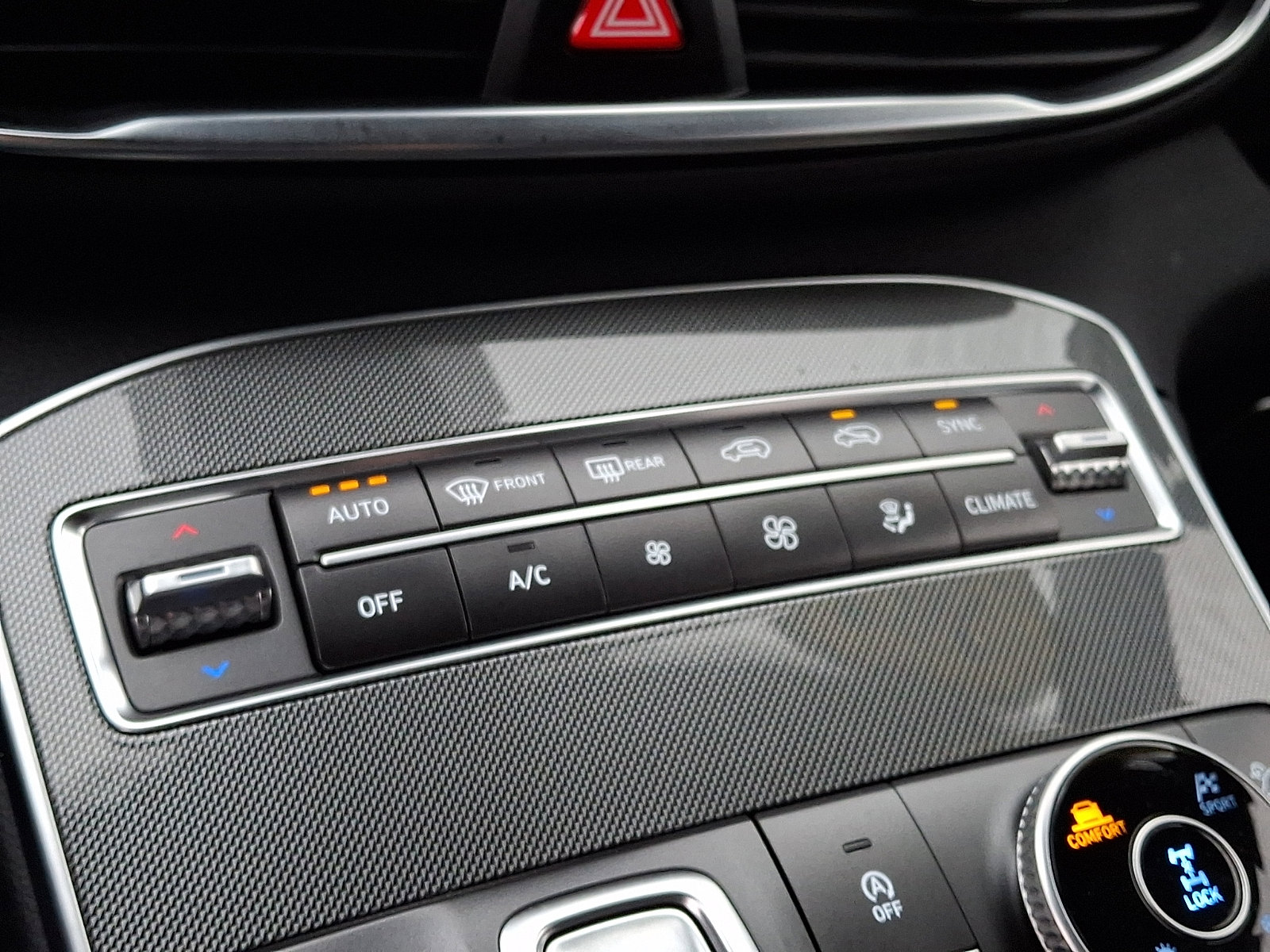 Used 2022 Hyundai Santa Fe XRT w/ Winter Weather Package image 19