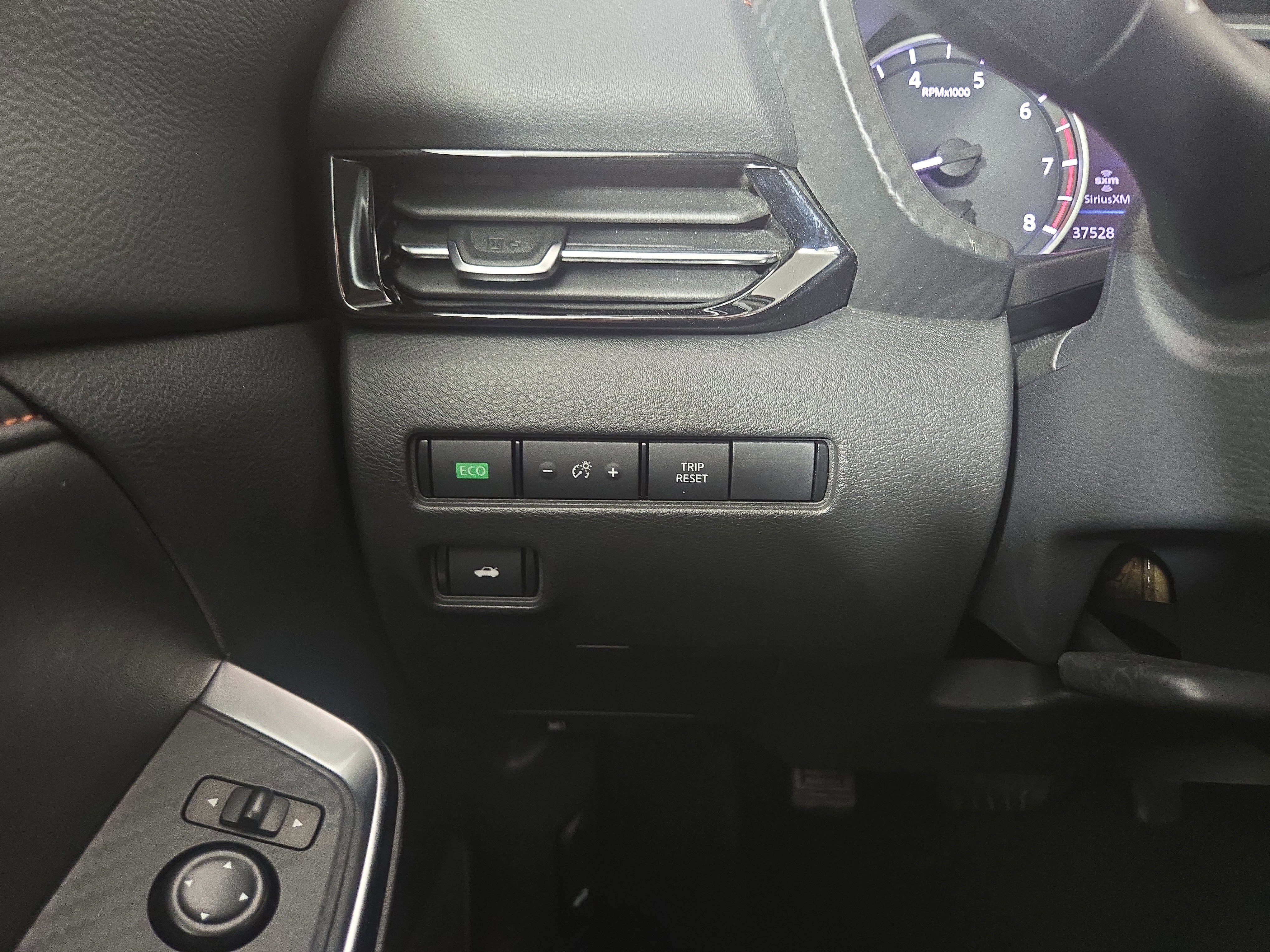 Used 2023 Nissan Sentra SR w/ Midnight Edition Package image 27