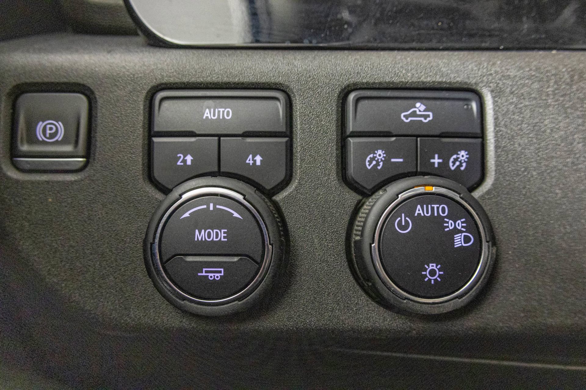 Used 2023 Chevrolet Silverado 1500 LT image 32